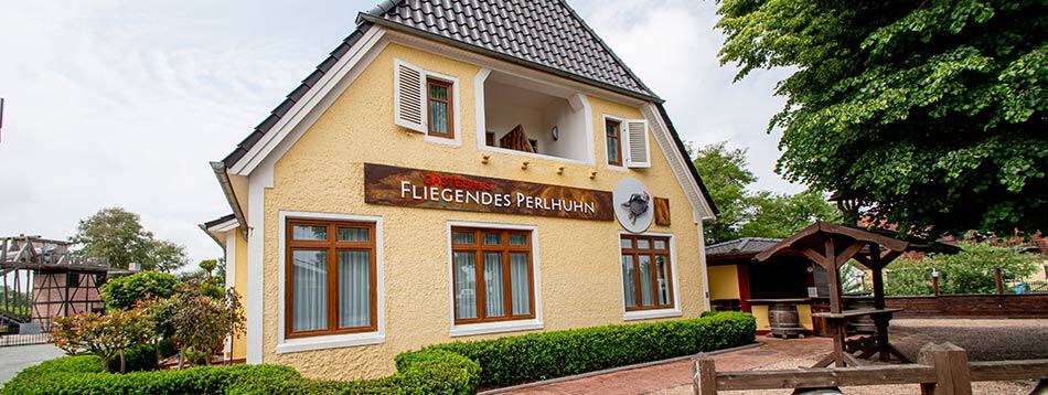 gaestehaus-fliegendes-perlhuhn-front